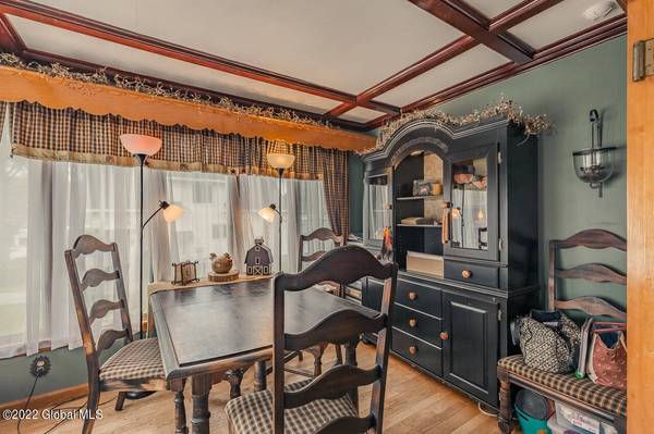 22 Fairmont Avenue, Amsterdam, NY 12010