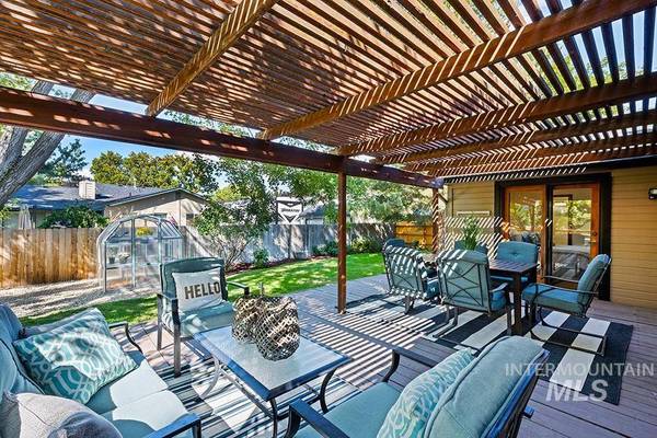 5110 W Bainbridge Ct, Boise, ID 83703