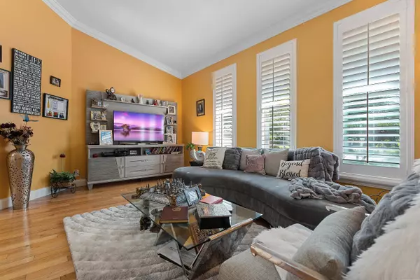 4384 NW 67th WAY, Coral Springs, FL 33067