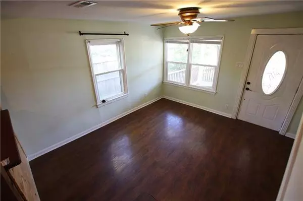 210 Wimer ST, Knob Noster, MO 65336