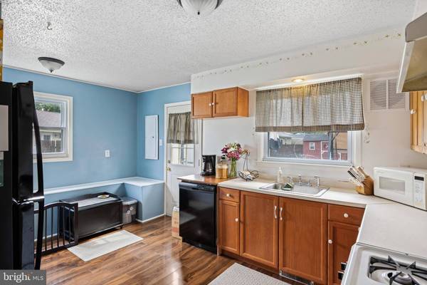 1 WINSLOW RD, Sewell, NJ 08080