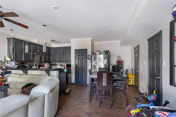 9630 Intervale ST, Houston, TX 77075