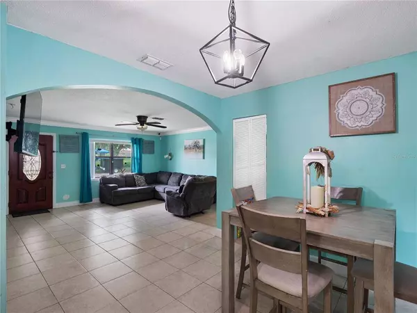 7906 CAPSTAN PL, Orlando, FL 32818