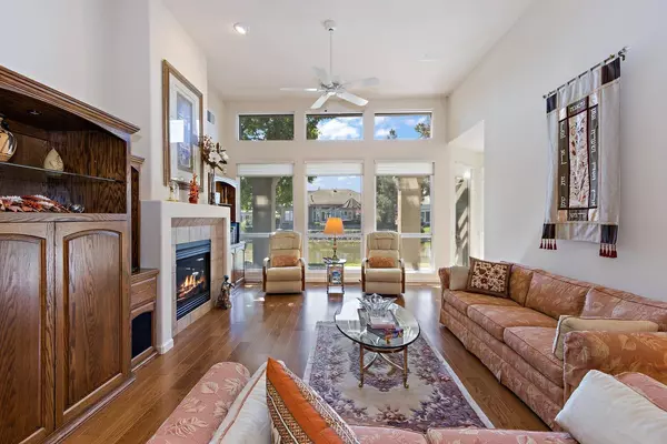 62 Watershore CIR, Sacramento, CA 95831