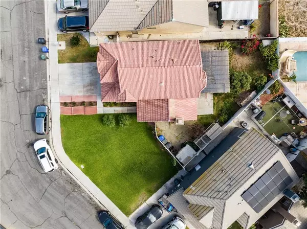 13937 Mountain High DR, Fontana, CA 92337