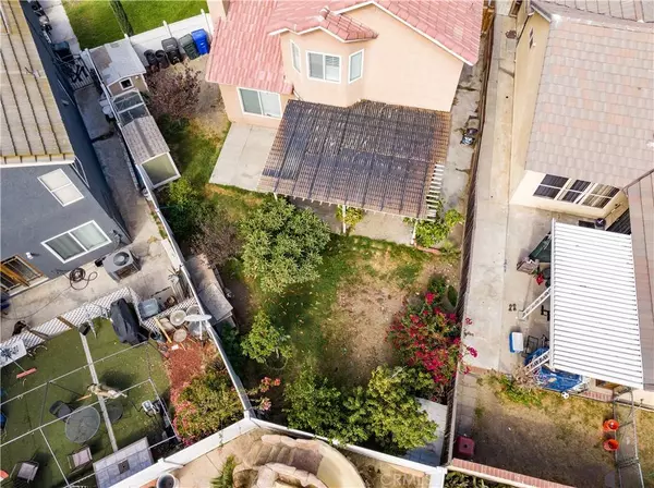 13937 Mountain High DR, Fontana, CA 92337