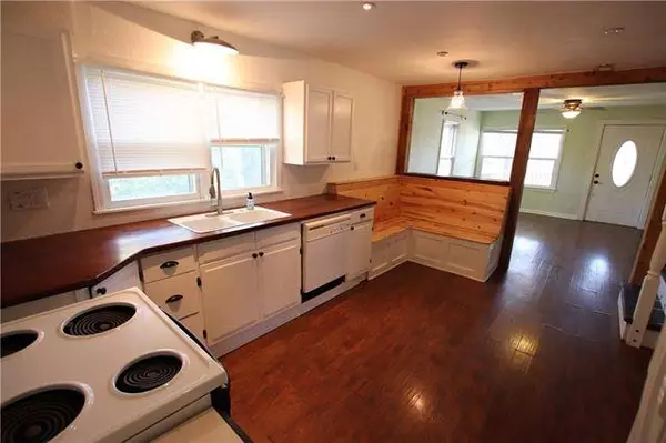 210 Wimer ST, Knob Noster, MO 65336