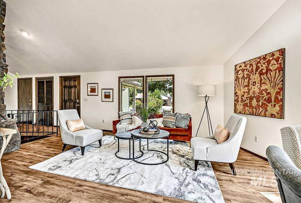 3270 W Agate Ct, Boise, ID 83705