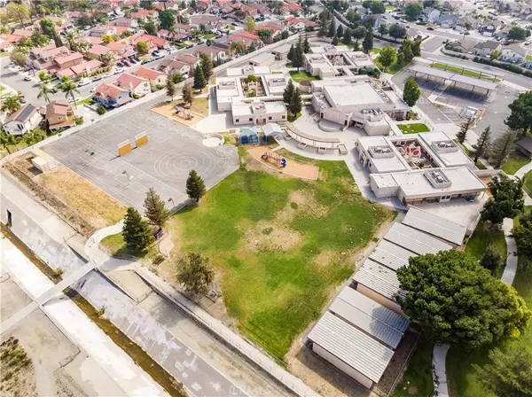 13937 Mountain High DR, Fontana, CA 92337