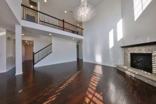 15625 Slip Anchor LN, Fishers, IN 46040