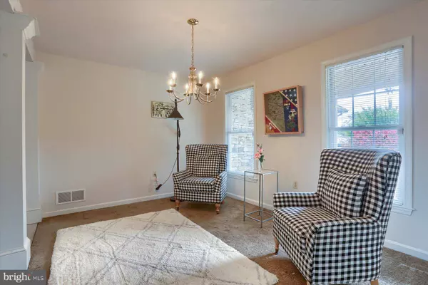 1615 COBBLE CT, New Cumberland, PA 17070