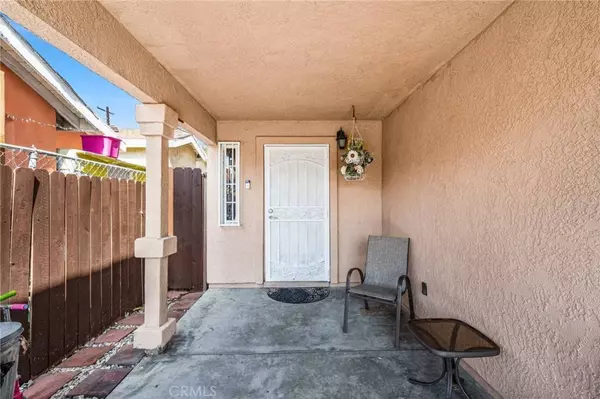 2515 E 109th ST, Los Angeles, CA 90059