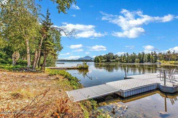 1090 E Lake Shore Avenue #3, Wasilla, AK 99654