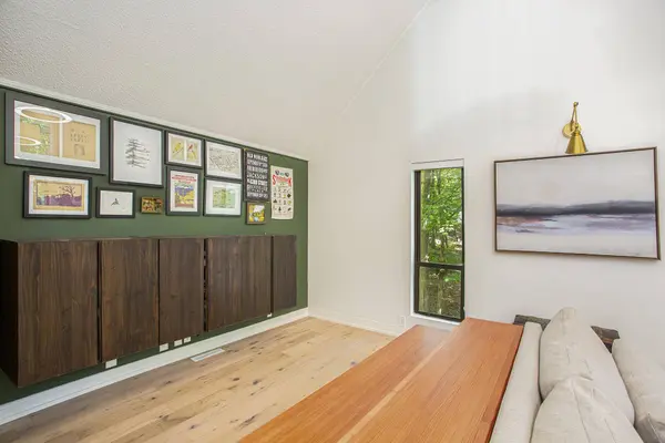 5645 Forest Glen SE Drive, Ada, MI 49301