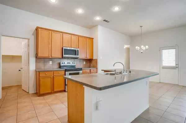 5804 Red Drum Drive, Fort Worth, TX 76179