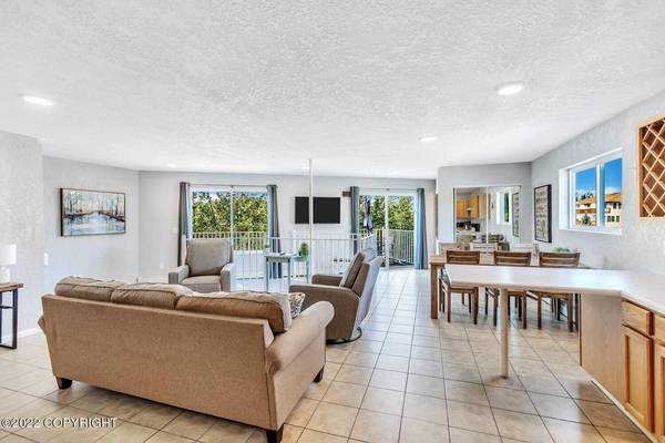 1090 E Lake Shore Avenue #3, Wasilla, AK 99654