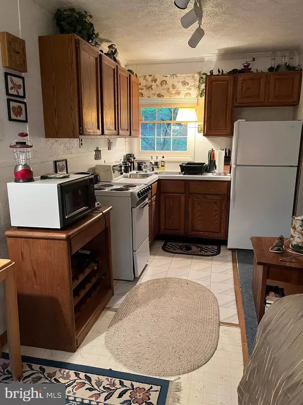 286 STELLAR WAY, Great Cacapon, WV 25422