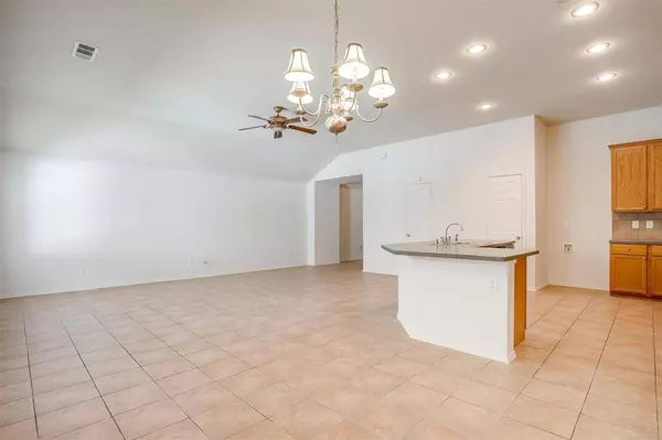 5804 Red Drum Drive, Fort Worth, TX 76179