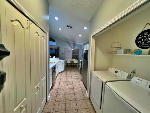 15530 BAY VISTA DR, Clermont, FL 34714