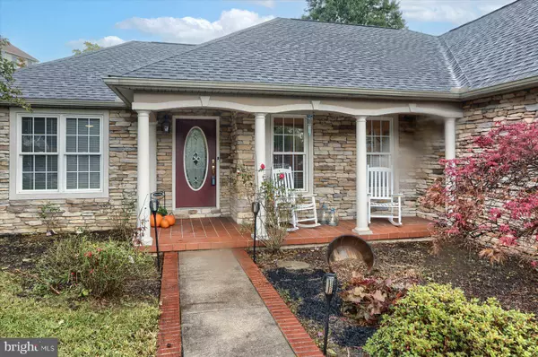 1615 COBBLE CT, New Cumberland, PA 17070