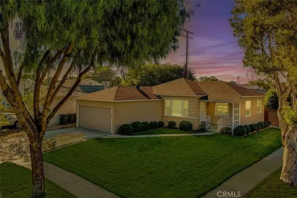 2702 Yearling ST, Lakewood, CA 90712