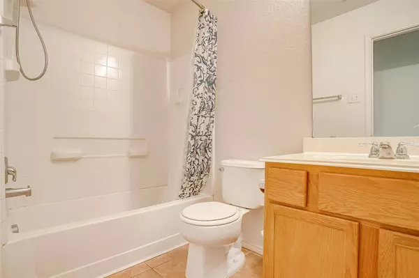 5804 Red Drum Drive, Fort Worth, TX 76179