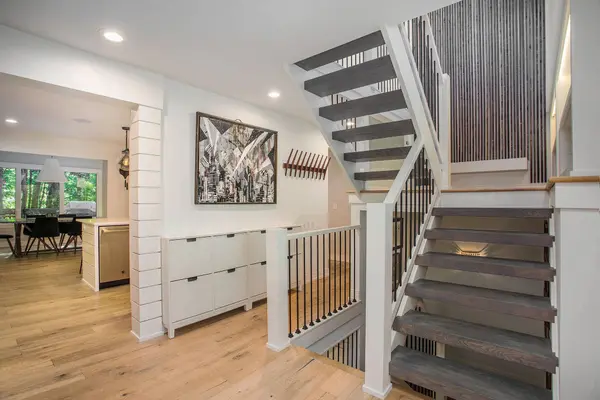 5645 Forest Glen SE Drive, Ada, MI 49301