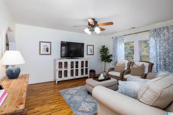 240 GARDENDALE DRIVE, Gardendale, AL 35071