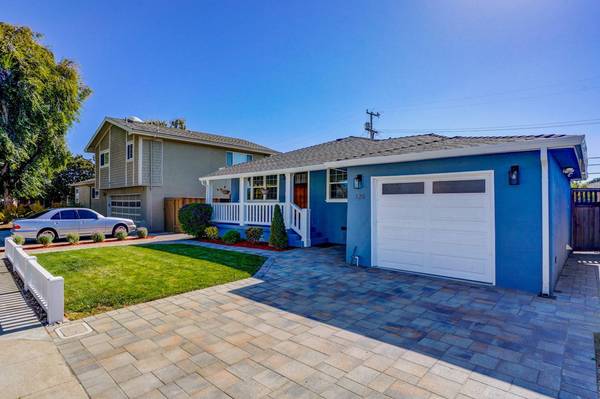 328 Del Rosa Way, San Mateo, CA 94403
