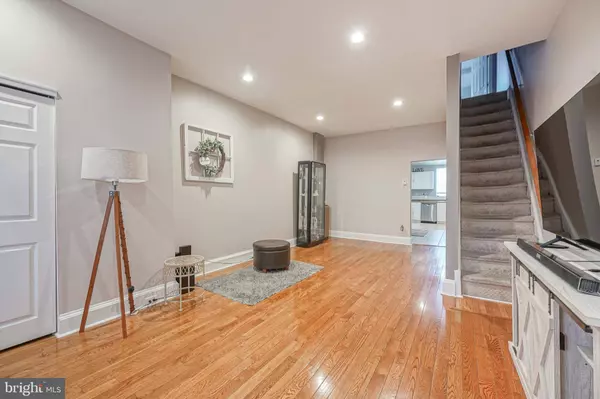 7312 PALMETTO ST, Philadelphia, PA 19111