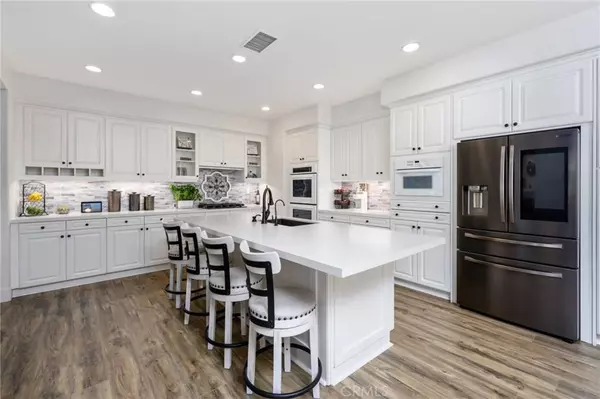 94 Rinaldi, Irvine, CA 92620