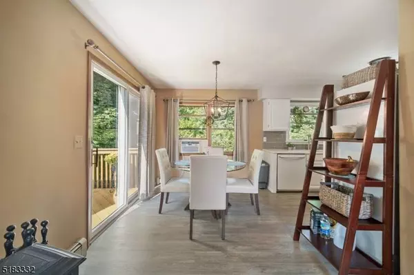 19 Shawondasee Rd, Vernon Twp., NJ 07422