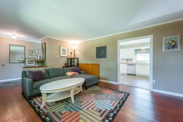 1369 Ironwood Drive, Columbus, OH 43229