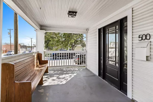 500 W 7th Street, Dallas, TX 75208