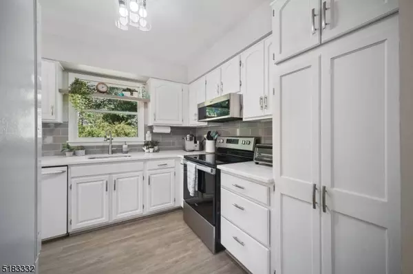 19 Shawondasee Rd, Vernon Twp., NJ 07422