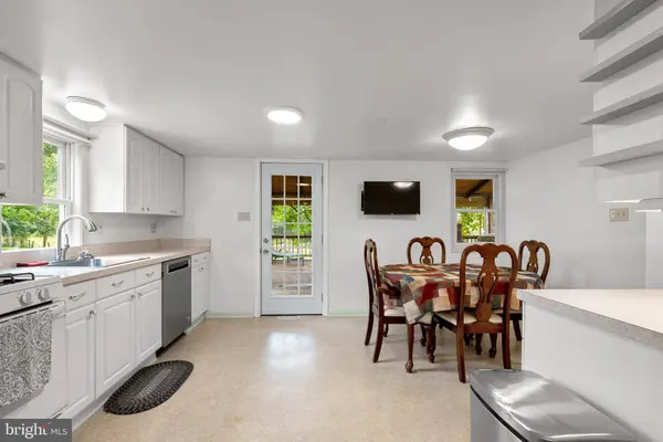 2458 MANCHESTER RD, Westminster, MD 21157