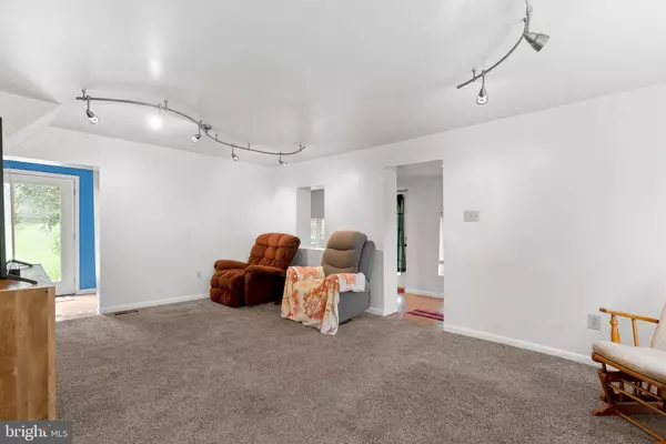 2458 MANCHESTER RD, Westminster, MD 21157