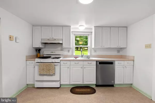 2458 MANCHESTER RD, Westminster, MD 21157