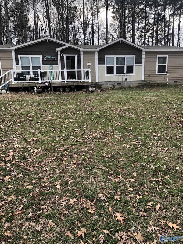 151 Lasater Road, Laceys Spring, AL 35754