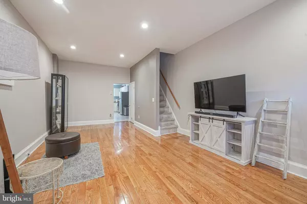 7312 PALMETTO ST, Philadelphia, PA 19111