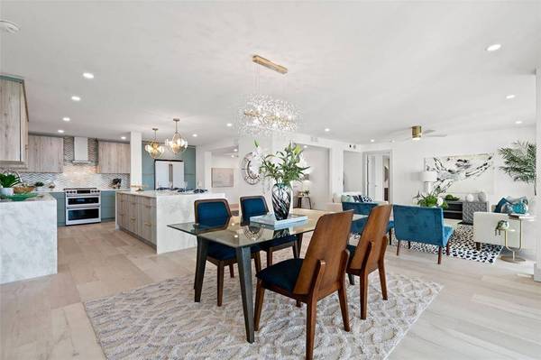 400 64TH AVE #PHF, St Pete Beach, FL 33706