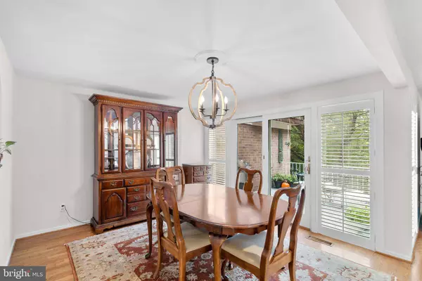 10306 WATKINS MILL DR, Montgomery Village, MD 20886