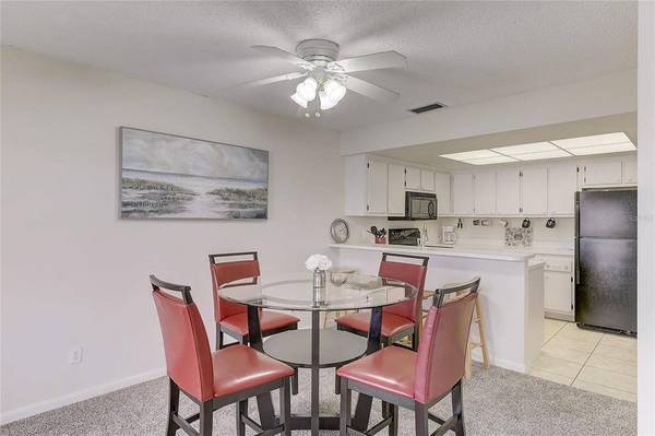 5922 7TH AVE W #5922, Bradenton, FL 34209