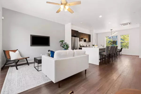 989 Central ST, West Sacramento, CA 95691