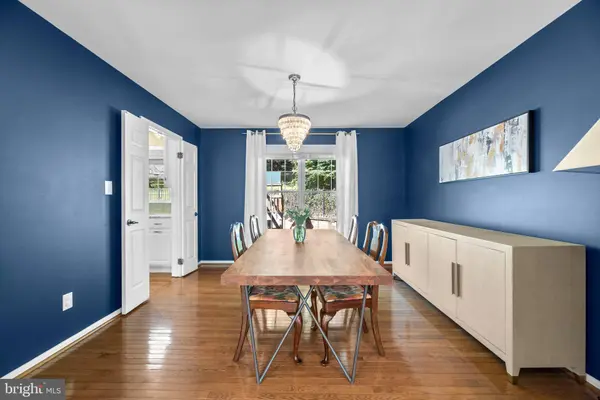 228 HUNTERS RIDGE RD, Lutherville Timonium, MD 21093