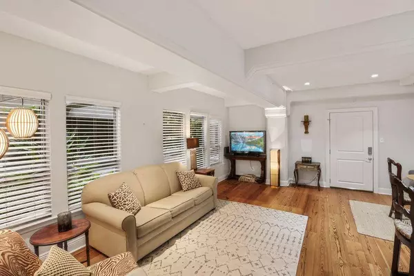 333 JULIA ST #208, New Orleans, LA 70130