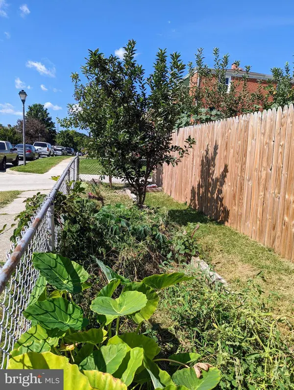 5112 WESTLAND BLVD, Halethorpe, MD 21227