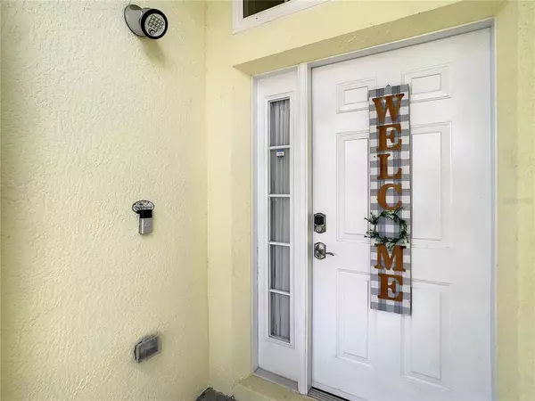 130 CASTERTON CIR, Davenport, FL 33897