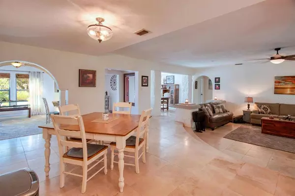 7232 QUAIL HOLLOW BLVD, Wesley Chapel, FL 33544