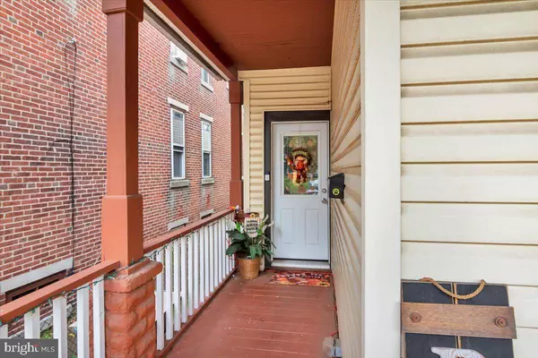 725 HUNTER ST, Gloucester City, NJ 08030